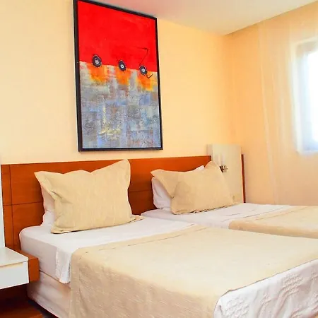 Nossa Hotel Side